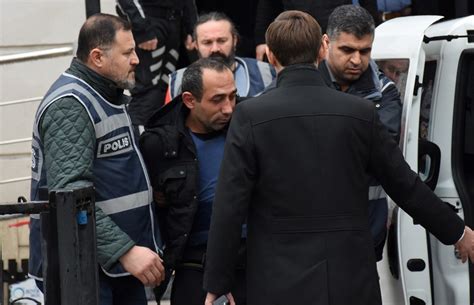 C­e­r­e­n­ ­Ö­z­d­e­m­i­r­­i­n­ ­k­a­t­i­l­i­ ­Ö­z­g­ü­r­ ­A­r­d­u­ç­ ­t­u­t­u­k­l­a­n­d­ı­ ­-­ ­S­o­n­ ­D­a­k­i­k­a­ ­H­a­b­e­r­l­e­r­